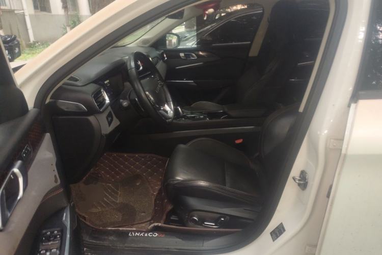 Used Lynk & Co 02 2018 1.5T DCT Two-Wheel Drive Pro Version China V Emission Standard Left Front Seat