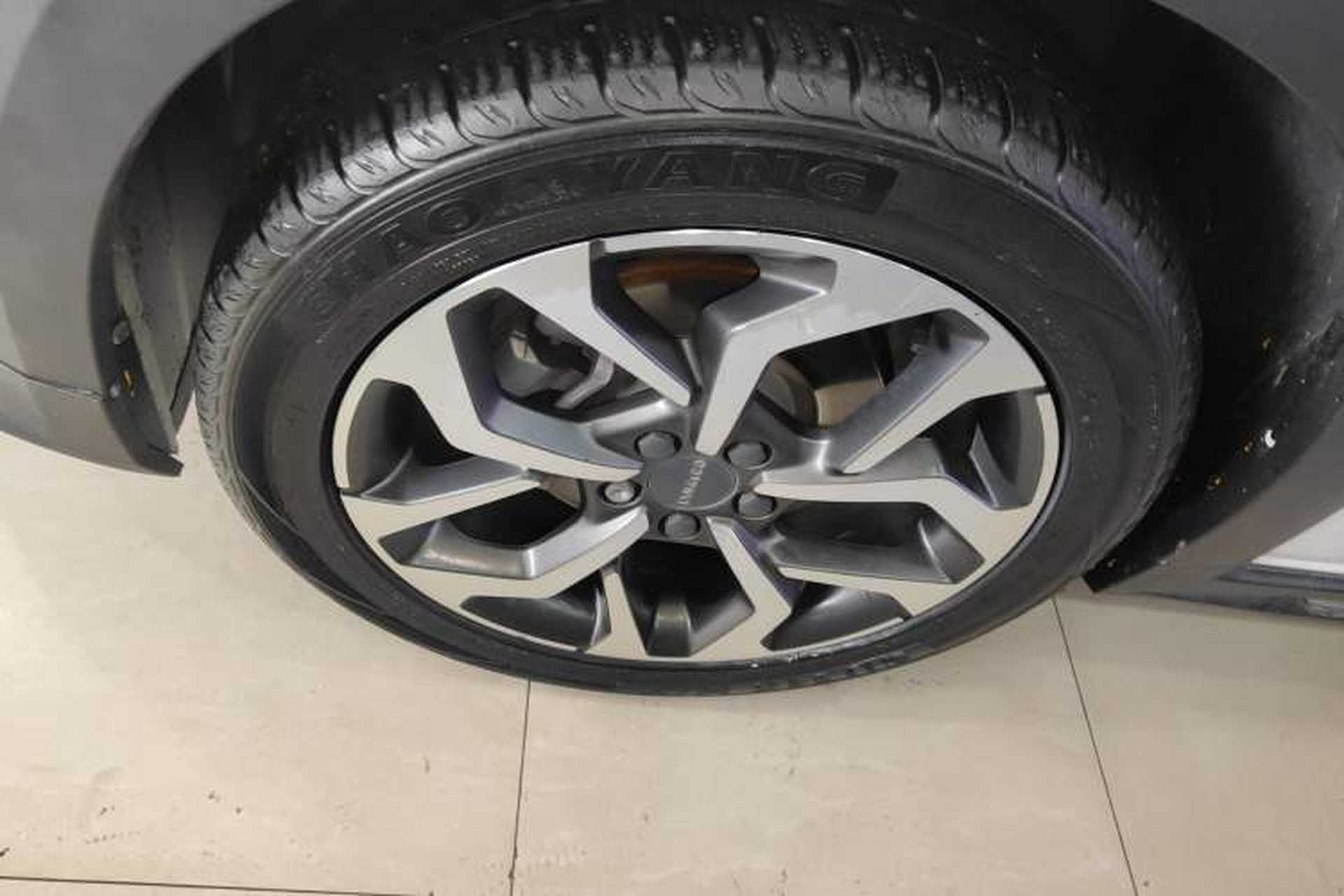 Used Lynk & Co 02 2018 1.5T DCT Two-Wheel Drive Sporty Version China V Standard Left Front Wheel Hub