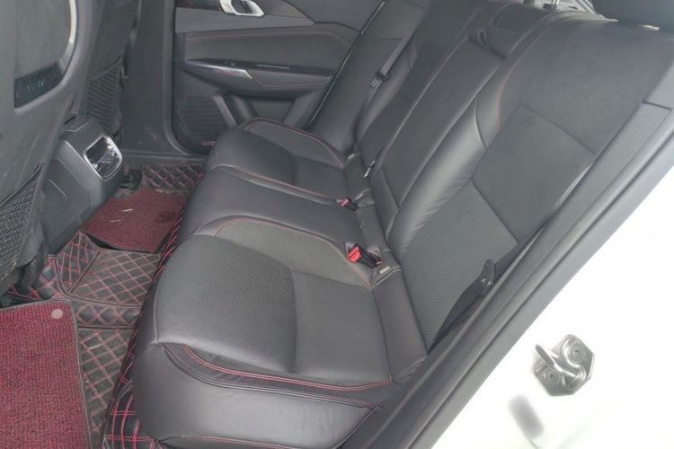 Used Lynk & Co 02 2018 1.5T DCT Two-Wheel Drive Pro Version China V Emission Standard Left Rear Seat