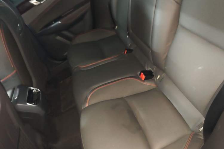 Used Lynk & Co 02 2018 1.5T DCT Two-Wheel Drive Sporty Version China V Standard Left Rear Seat