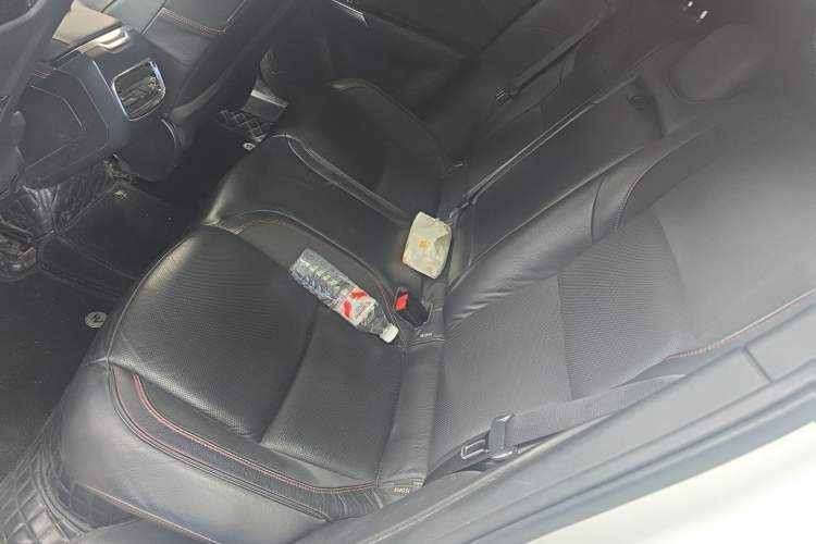 Used Lynk & Co 02 2018 1.5T DCT Two-Wheel Drive Pro Version China V Emission Standard Left Rear Seat