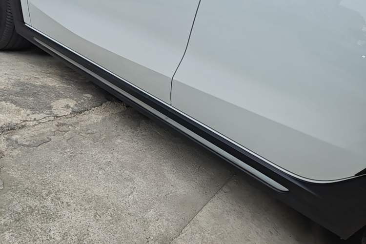 Used Lynk & Co 02 2018 1.5T DCT Two-Wheel Drive Pro Version China V Emission Standard Left Side Sill