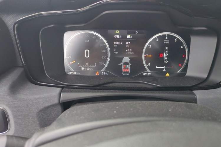 Used Lynk & Co 02 2018 1.5T DCT Two-Wheel Drive Pro Version China V Emission Standard Odometer Close Up