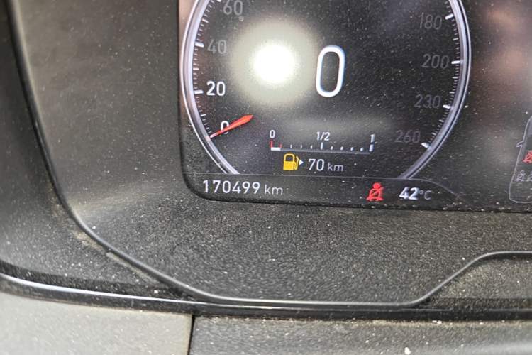 Used Lynk & Co 02 2018 1.5T DCT Two-Wheel Drive Sporty Version China V Standard Odometer Close Up