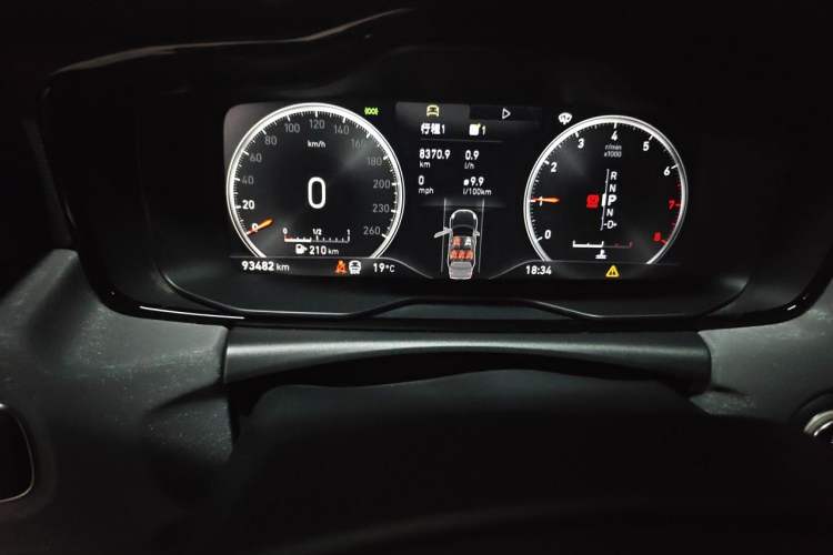 Used Lynk & Co 02 2018 1.5T DCT Two-Wheel Drive Pro Version China V Emission Standard Odometer Close Up