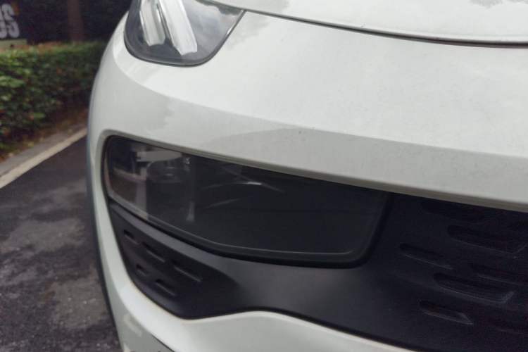 Used Lynk & Co 02 2018 1.5T DCT Two-Wheel Drive Pro Version China V Emission Standard Right Front Headlight