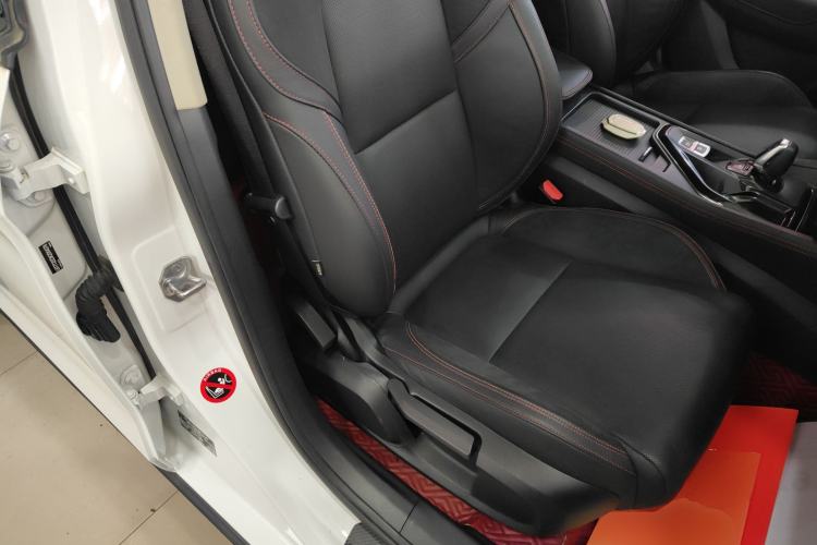 Used Lynk & Co 02 2018 1.5T DCT Two-Wheel Drive Sporty Version China V Standard Right Front Seat