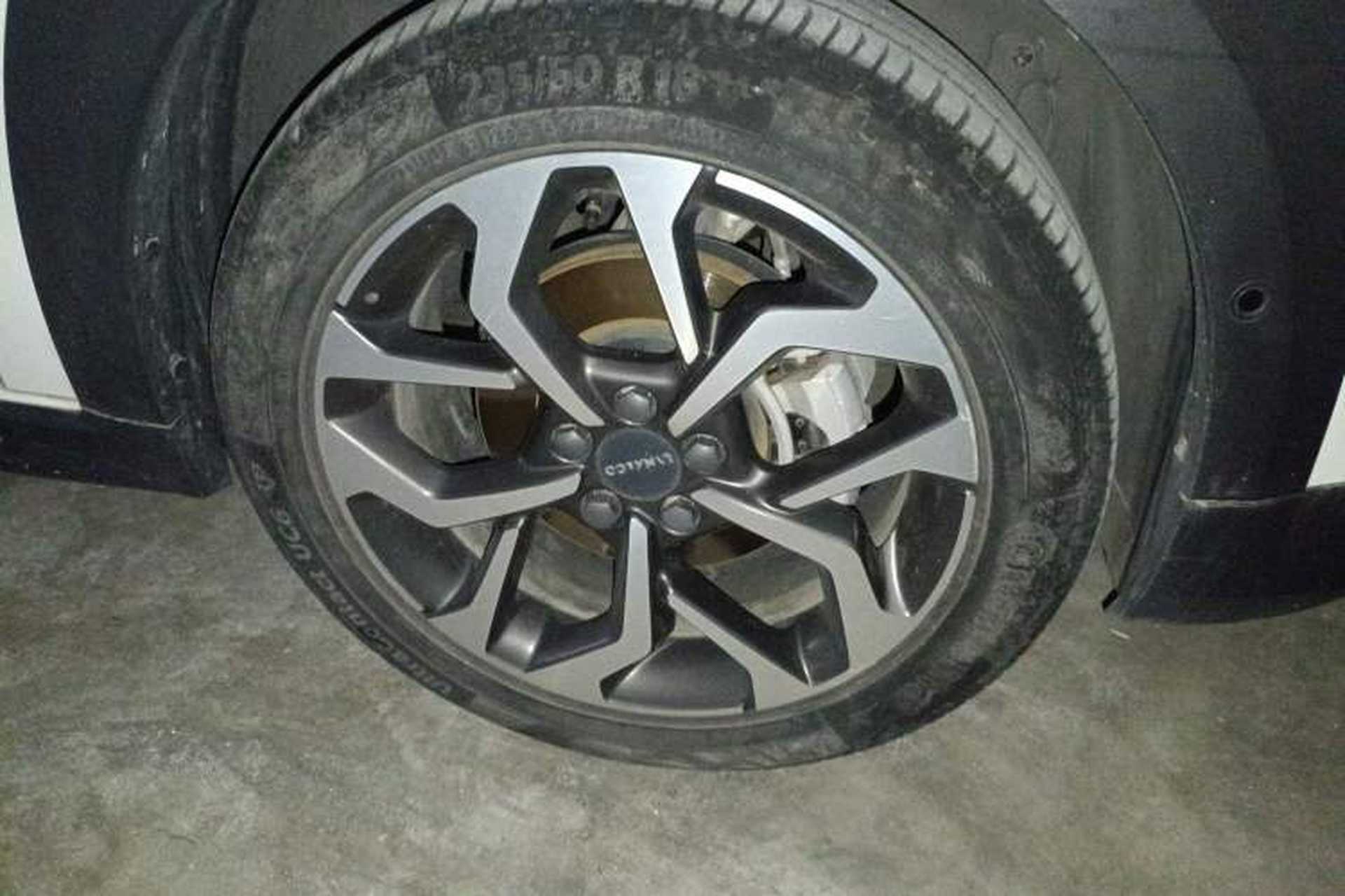 Used Lynk & Co 02 2018 1.5T DCT Two-Wheel Drive Pro Version China V Emission Standard Right Front Wheel Hub