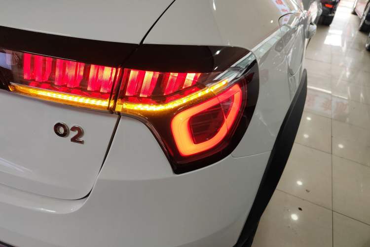 Used Lynk & Co 02 2018 1.5T DCT Two-Wheel Drive Sporty Version China V Standard Right Rear Taillight