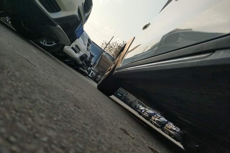 Used Lynk & Co 02 2018 1.5T DCT Two-Wheel Drive Sporty Version China V Standard Right Side Sill