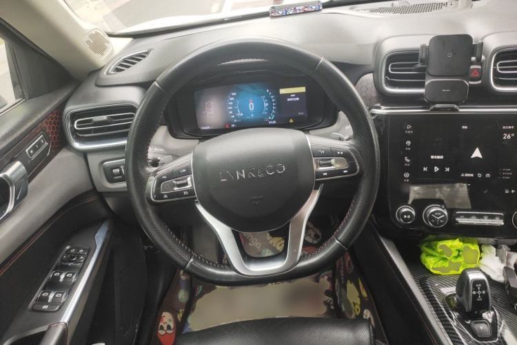 Used Lynk & Co 02 2018 1.5T DCT Two-Wheel Drive Pro Version China V Emission Standard Steering Wheel
