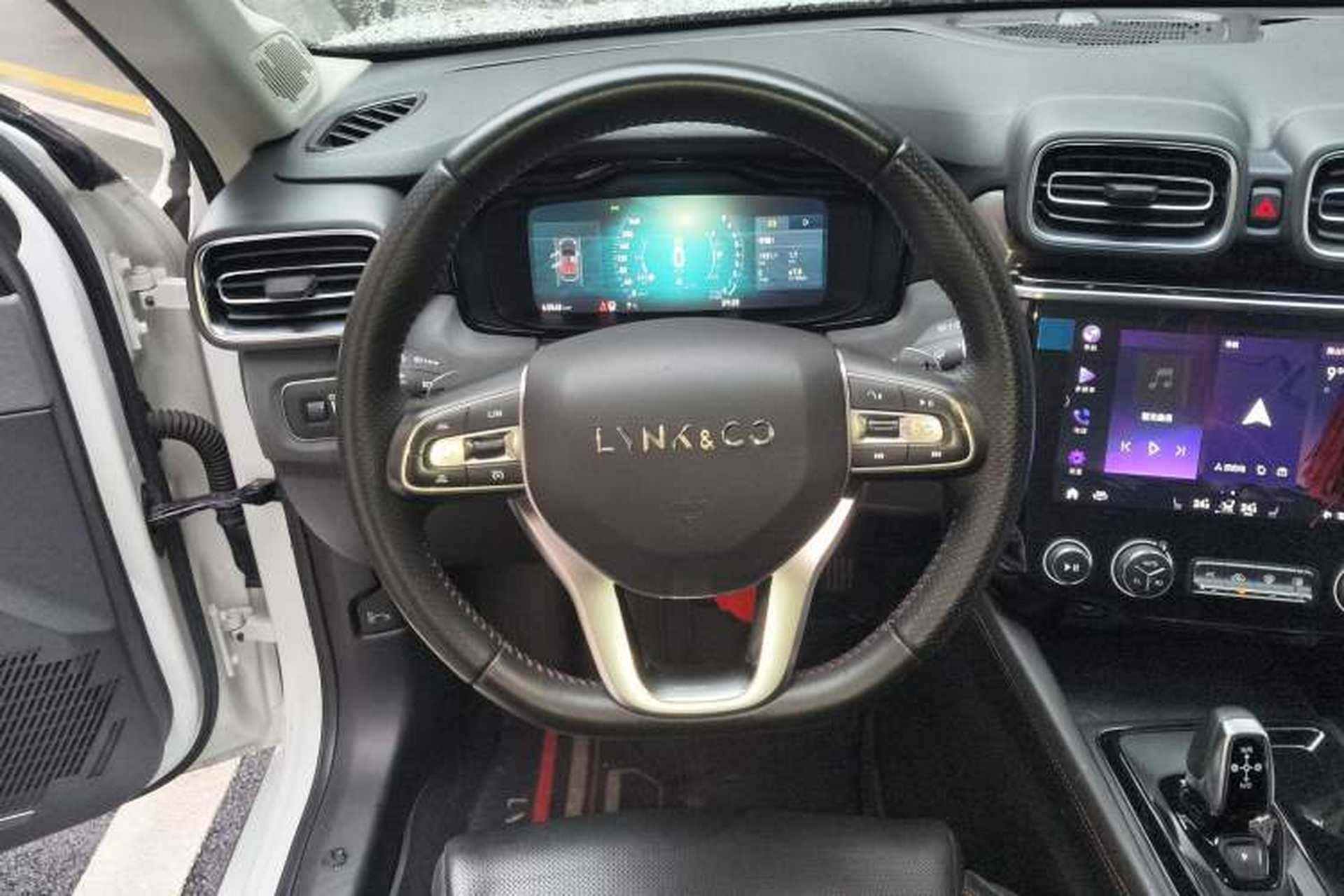 Used Lynk & Co 02 2018 1.5T DCT Two-Wheel Drive Pro Version China V Emission Standard Steering Wheel