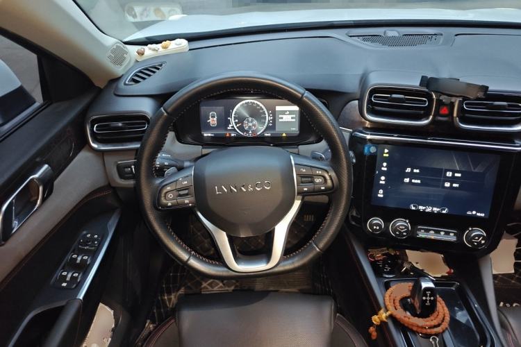 Used Lynk & Co 02 2018 1.5T DCT Two-Wheel Drive Sporty Version China V Standard Steering Wheel