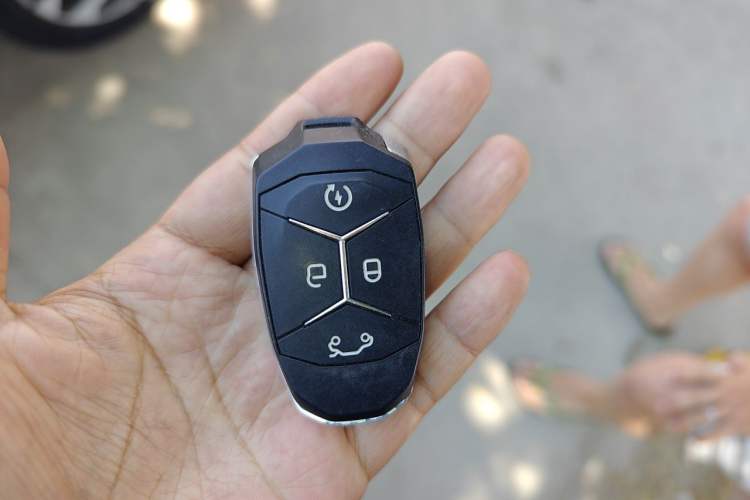 Used Lynk & Co 02 2018 2.0T Automatic Two-Wheel Drive Pro Edition China VI Standard Vehicle Key