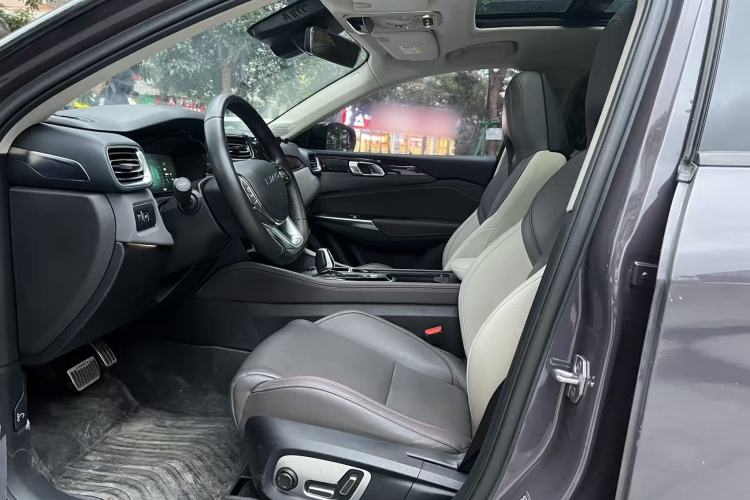 Used Lynk & Co 02 2019 High-Energy Edition 2.0T Automatic Two-Wheel Drive Shine Pro Edition China VI Standard Interior 2