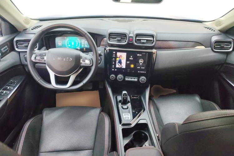 Used Lynk & Co 02 2019 1.5T DCT Two-Wheel Drive Pro Edition China VI Standard Center Console