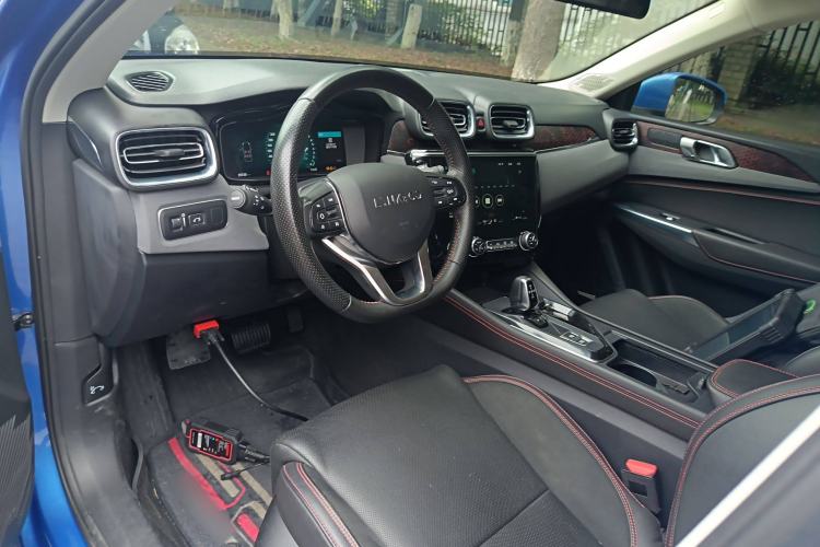 Used Lynk & Co 02 2019 1.5T DCT Two-Wheel Drive Sporty Version China VI Standard Center Console