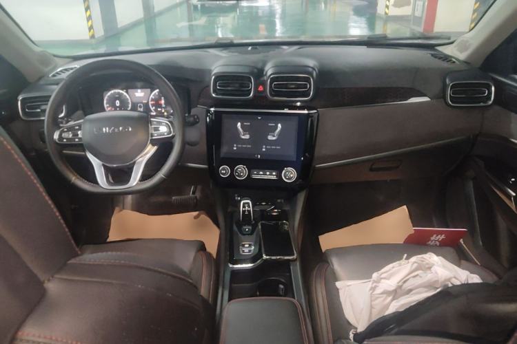 Used Lynk & Co 02 2019 1.5T DCT Two-Wheel Drive Pro Edition China VI Standard Center Console