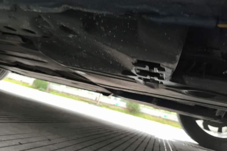 Used Lynk & Co 02 2019 1.5T DCT Two-Wheel Drive Pro Edition China VI Standard Chassis Rear Left