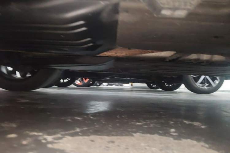 Used Lynk & Co 02 2019 1.5T DCT Two-Wheel Drive Pro Edition China VI Standard Chassis Rear Right