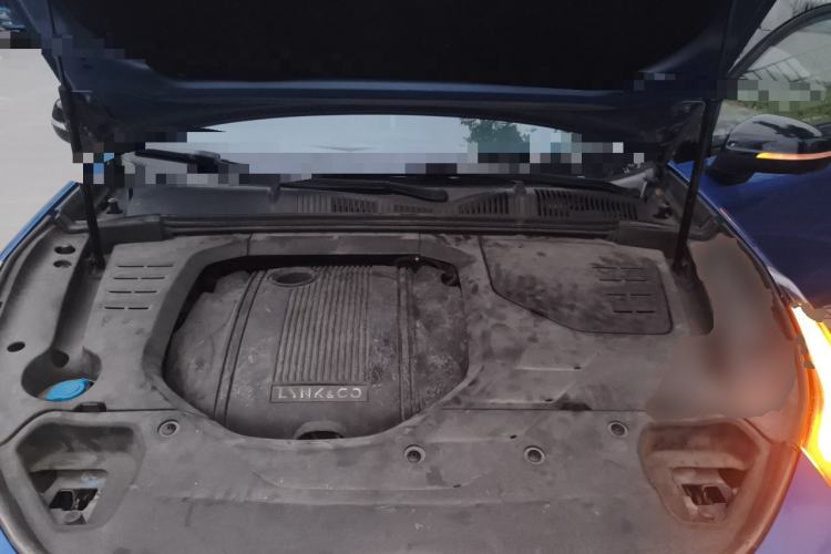 Used Lynk & Co 02 2019 1.5T DCT Two-Wheel Drive Pro Edition China VI Standard Engine Bay