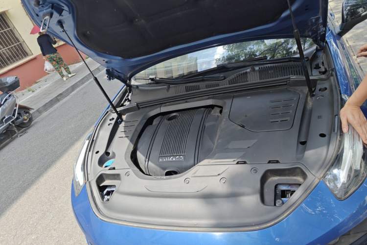 Used Lynk & Co 02 2019 1.5T DCT Two-Wheel Drive Pro Edition China VI Standard Engine Bay