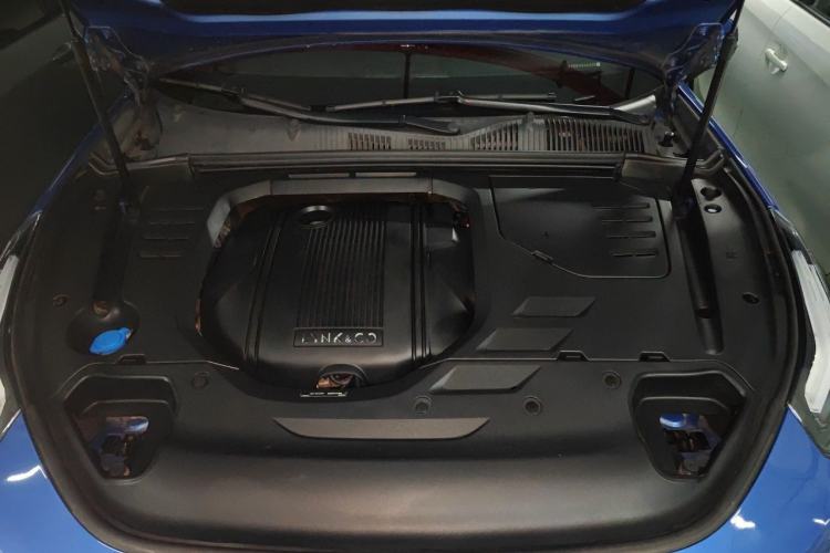Used Lynk & Co 02 2019 1.5T DCT Two-Wheel Drive Sporty Version China VI Standard Engine Bay