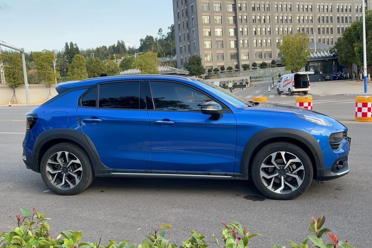 Used Lynk & Co 02 2019 1.5T DCT Two-Wheel Drive Pro Edition China VI Standard Exterior 2