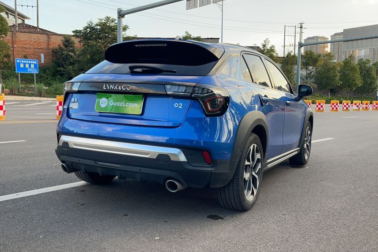 Used Lynk & Co 02 2019 1.5T DCT Two-Wheel Drive Pro Edition China VI Standard Exterior 3