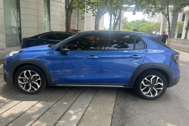 Used Lynk & Co 02 2019 1.5T DCT Two-Wheel Drive Pro Edition China VI Standard Exterior 4