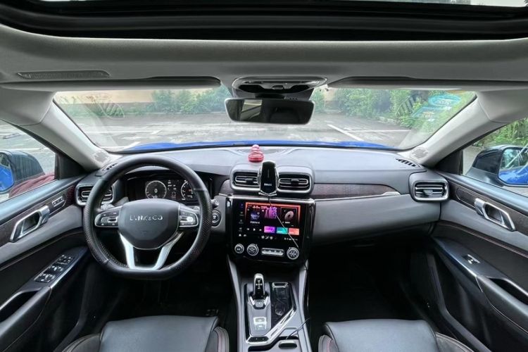 Used Lynk & Co 02 2019 High-Energy Edition 2.0T Automatic Two-Wheel Drive Pro Version China VI Standard Exterior 6