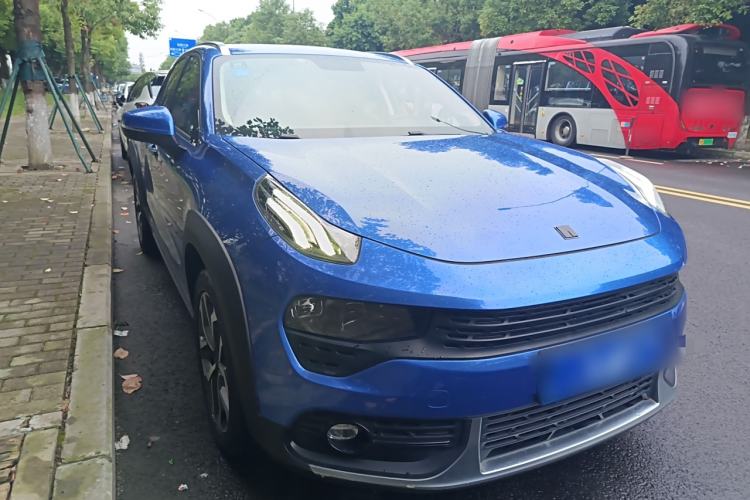 Used Lynk & Co 02 2019 1.5T DCT Two-Wheel Drive Sporty Version China VI Standard Front Right 45 Deg
