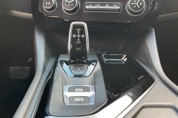 Used Lynk & Co 02 2019 1.5T DCT Two-Wheel Drive Pro Edition China VI Standard Gear Lever