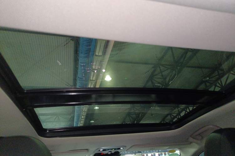 Used Lynk & Co 02 2019 High-Energy Edition 2.0T Automatic Two-Wheel Drive Pro Version China VI Standard Headliner