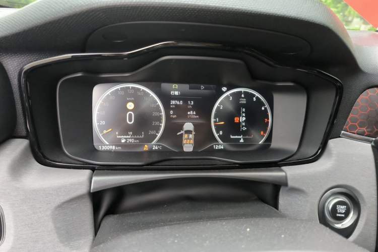 Used Lynk & Co 02 2019 High-Energy Edition 2.0T Automatic Two-Wheel Drive Pro Version China VI Standard Instrument Cluster
