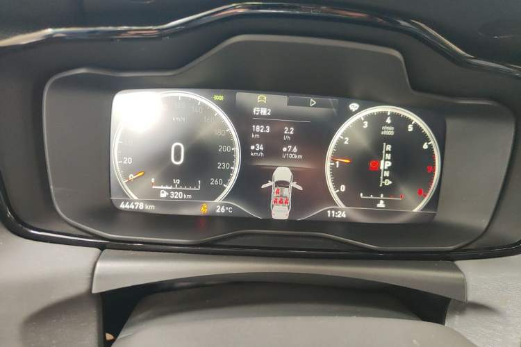 Used Lynk & Co 02 2019 1.5T DCT Two-Wheel Drive Pro Edition China VI Standard Instrument Cluster
