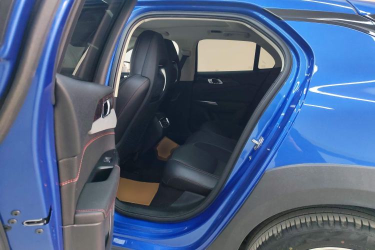 Used Lynk & Co 02 2019 1.5T DCT Two-Wheel Drive Pro Edition China VI Standard Left Rear Seat