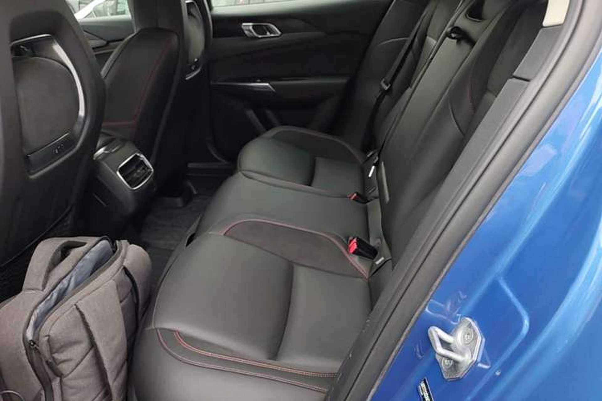 Used Lynk & Co 02 2019 1.5T DCT Two-Wheel Drive Sporty Version China VI Standard Left Rear Seat