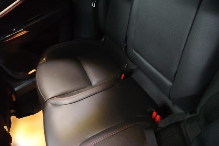 Used Lynk & Co 02 2019 High-Energy Edition 2.0T Automatic Two-Wheel Drive Pro Version China VI Standard Left Rear Seat