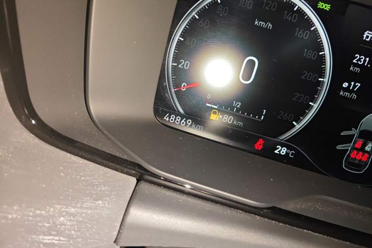 Used Lynk & Co 02 2019 1.5T DCT Two-Wheel Drive Sporty Version China VI Standard Odometer Close Up