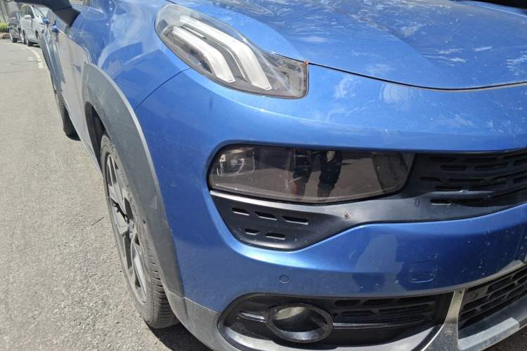 Used Lynk & Co 02 2019 1.5T DCT Two-Wheel Drive Pro Edition China VI Standard Right Front Headlight