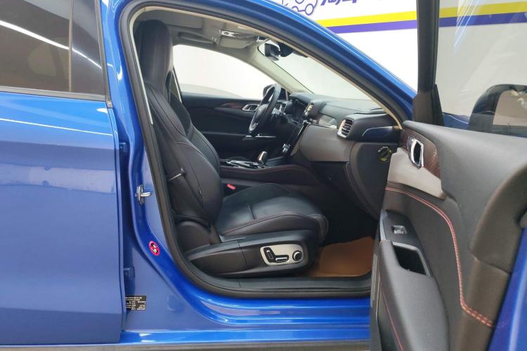 Used Lynk & Co 02 2019 1.5T DCT Two-Wheel Drive Pro Edition China VI Standard Right Front Seat