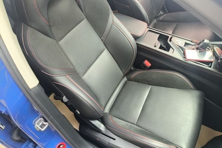 Used Lynk & Co 02 2019 1.5T DCT Two-Wheel Drive Pro Edition China VI Standard Right Front Seat