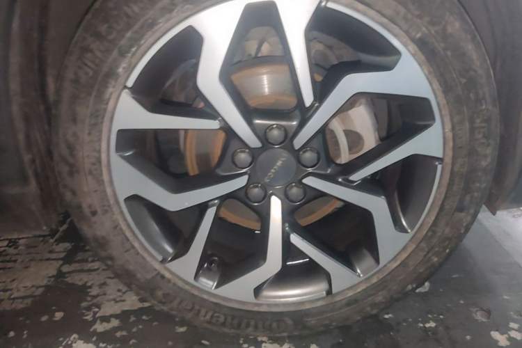 Used Lynk & Co 02 2019 1.5T DCT Two-Wheel Drive Pro Edition China VI Standard Right Front Wheel Hub