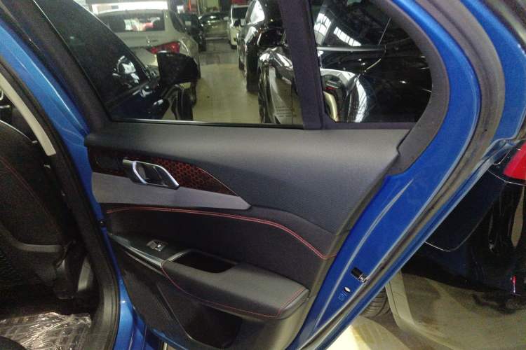 Used Lynk & Co 02 2019 High-Energy Edition 2.0T Automatic Two-Wheel Drive Pro Version China VI Standard Right Rear Door Interior