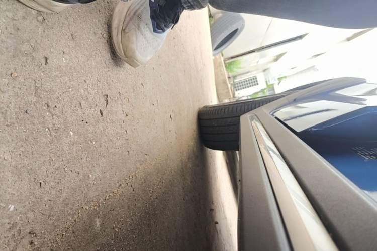 Used Lynk & Co 02 2019 1.5T DCT Two-Wheel Drive Pro Edition China VI Standard Right Side Sill