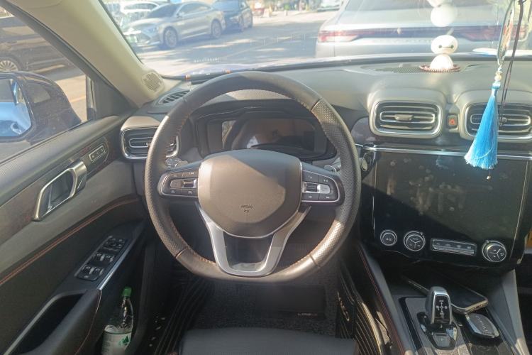 Used Lynk & Co 02 2019 High-Energy Edition 2.0T Automatic Two-Wheel Drive Pro Version China VI Standard Steering Wheel