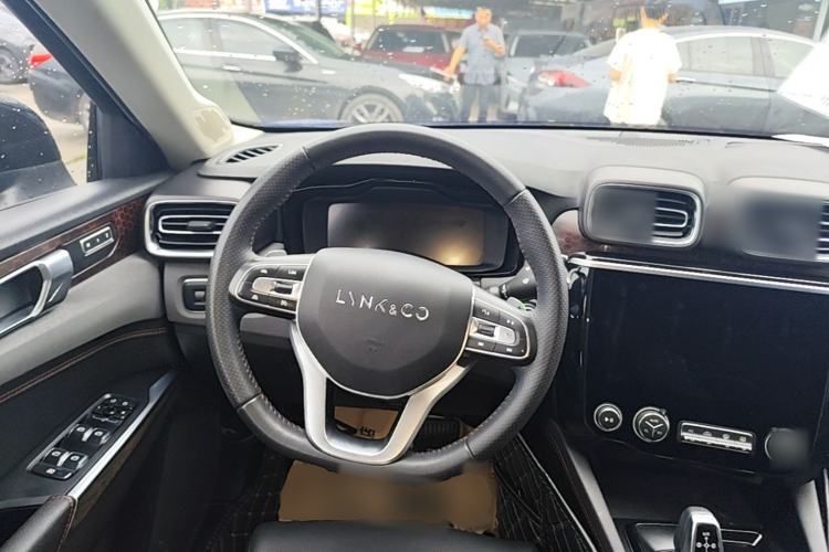 Used Lynk & Co 02 2019 1.5T DCT Two-Wheel Drive Pro Edition China VI Standard Steering Wheel