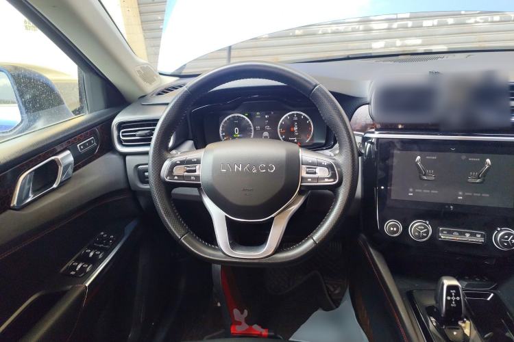 Used Lynk & Co 02 2019 High-Energy Edition 2.0T Automatic Two-Wheel Drive Pro Version China VI Standard Steering Wheel