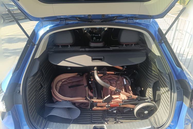 Used Lynk & Co 02 2019 High-Energy Edition 2.0T Automatic Two-Wheel Drive Pro Version China VI Standard Trunk